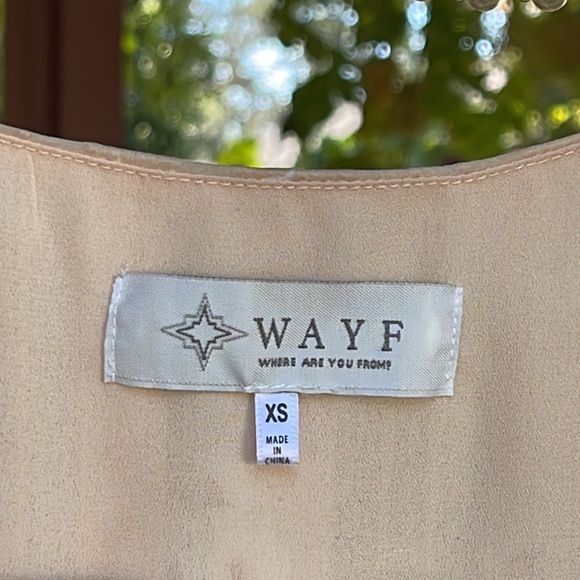 🌺 WAYF; Beautiful Mini Peach Floral Sleeveless Dress in Misses Sz. Extra Small! - Picture 4 of 12